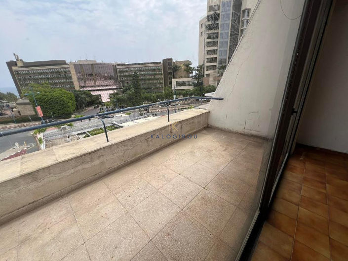 Image No.22-9 Bed Apartment for sale