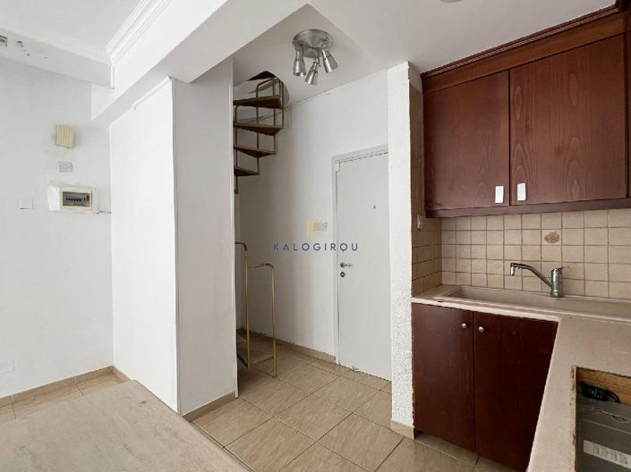 Image No.4-9 Bed Apartment for sale