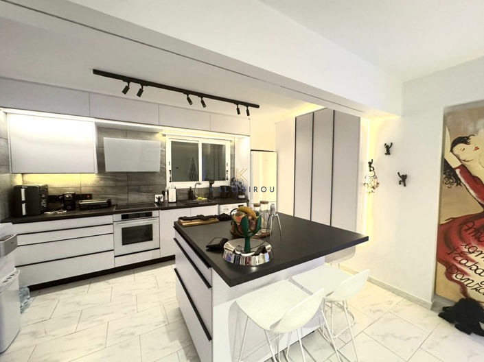 Image No.3-3 Bed Apartment for sale