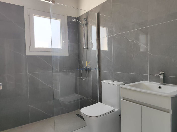 Image No.15-3 Bed Apartment for sale