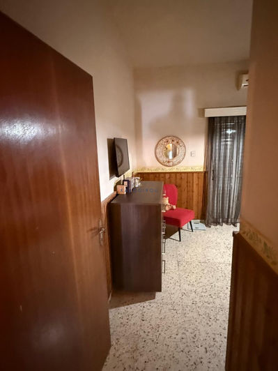 Image No.12-4 Bed House for sale