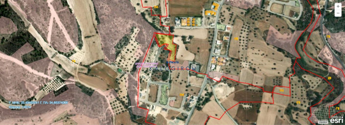 Image No.2-Terrain à vendre à Alethriko