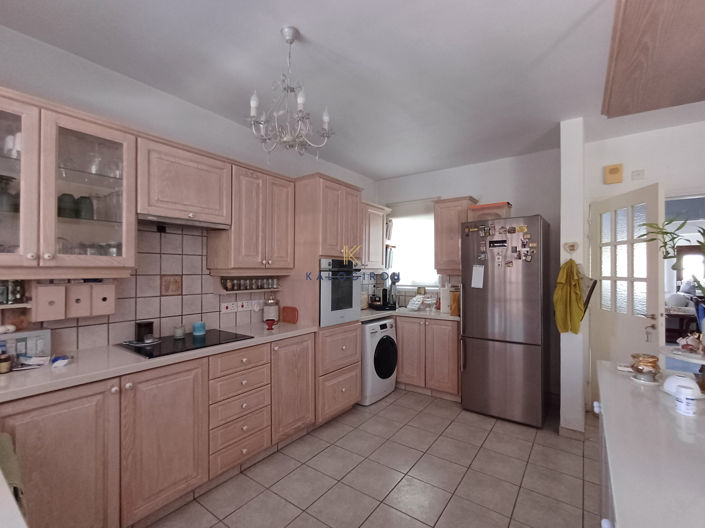 Image No.9-4 Bed House for sale