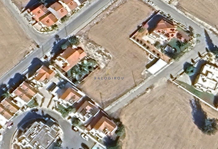 Image No.3-Terrain à vendre à Pylas