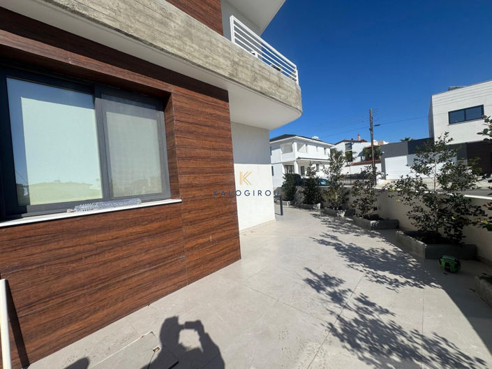 Image No.15-2 Bed Apartment for sale