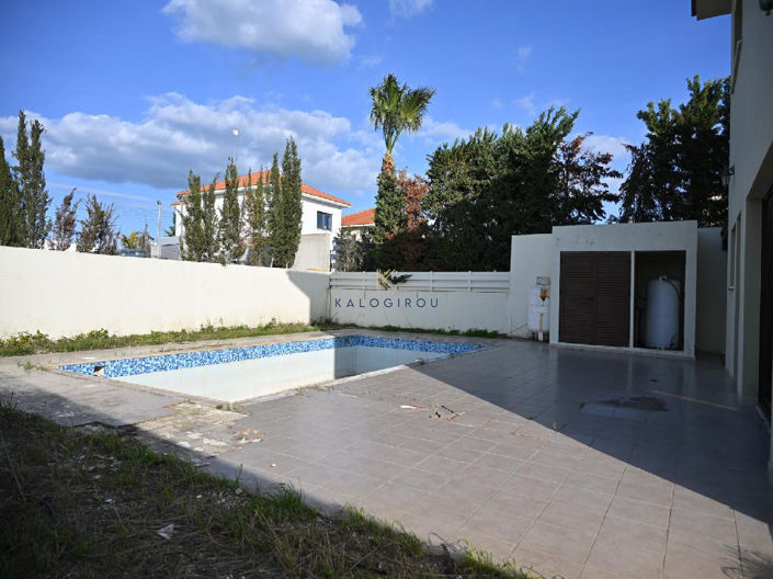 Image No.15-5 Bed House for sale