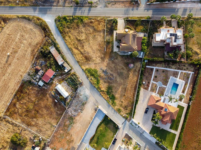 Image No.11-4 Bed House for sale