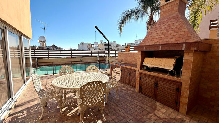 Image No.5-3 Bed House for sale