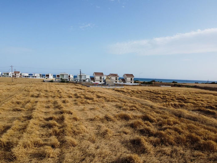 Image No.5-Terre à vendre à Pervolia