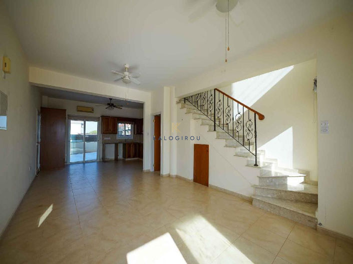 Image No.6-2 Bed House for sale