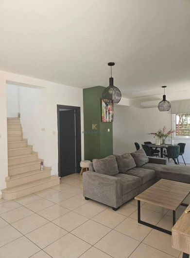 Image No.3-Maison de 3 chambres à vendre à Anafotida