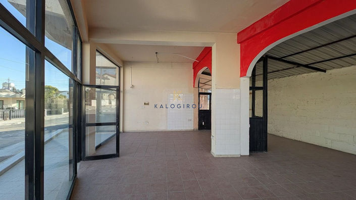 Image No.11-Commercial à vendre à Anafotida