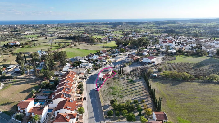 Image No.4-Commercial à vendre à Anafotida