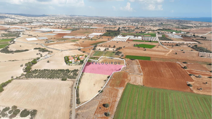 Image No.2-Terre à vendre à Anafotida