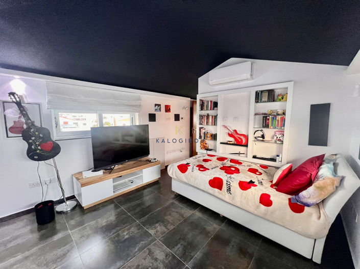Image No.32-4 Bed House for sale