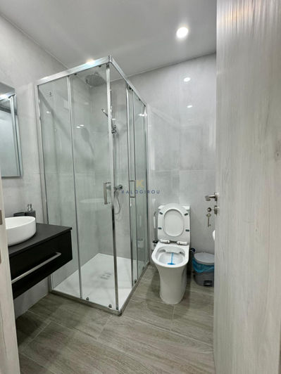 Image No.10-3 Bed Apartment for sale