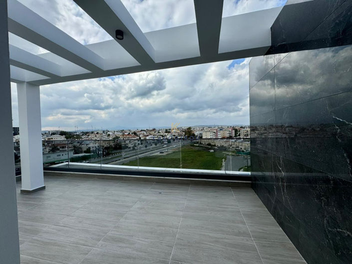 Image No.17-3 Bed Apartment for sale