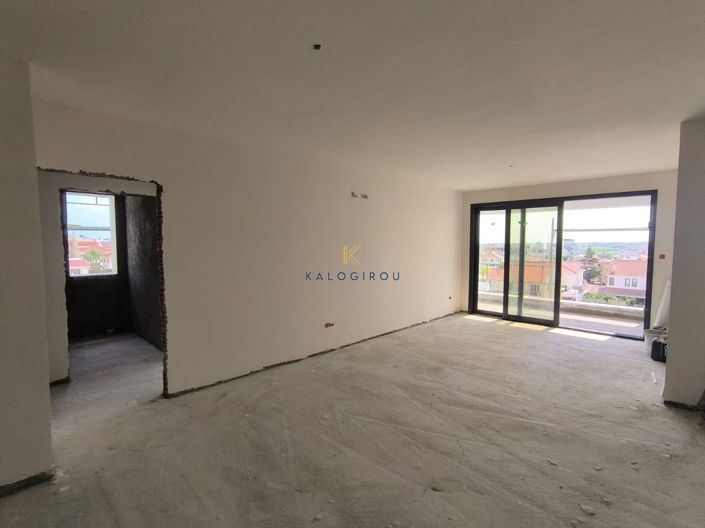 Image No.3-Appartement de 2 chambres à vendre à Larnaca