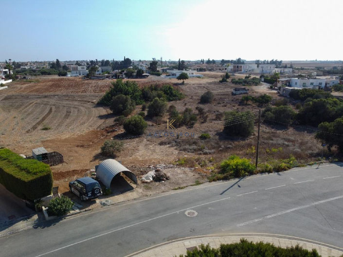 Image No.3-Terrain à vendre à Larnaca