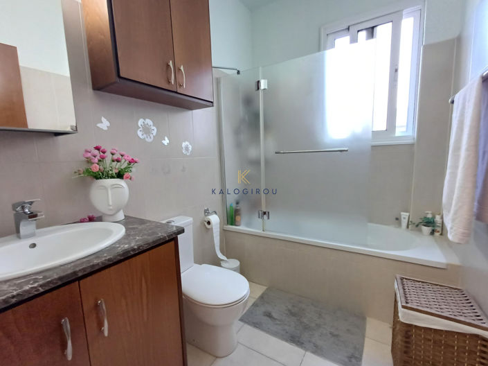 Image No.11-2 Bed Apartment for sale