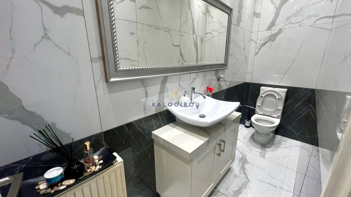 Image No.13-3 Bed House for sale