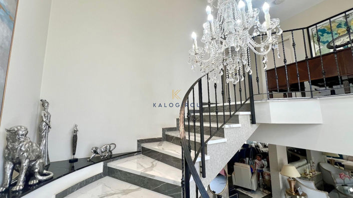 Image No.15-3 Bed House for sale