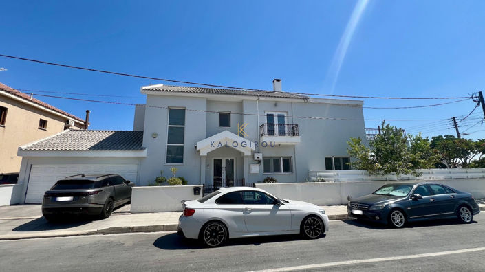 Image No.2-3 Bed House for sale