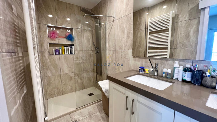 Image No.21-3 Bed House for sale