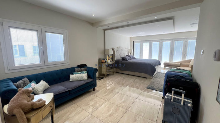 Image No.25-3 Bed House for sale