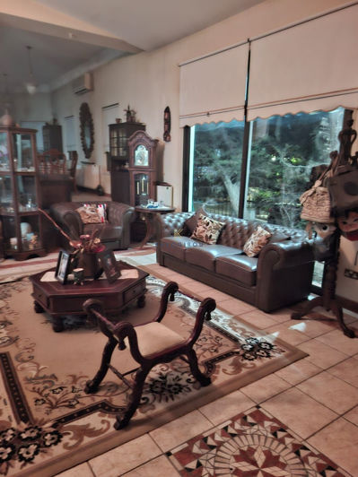 Image No.16-4 Bed House for sale