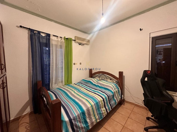 Image No.19-4 Bed House for sale