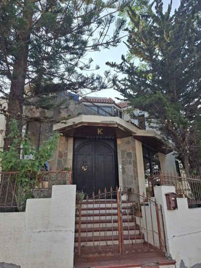 Image No.3-4 Bed House for sale