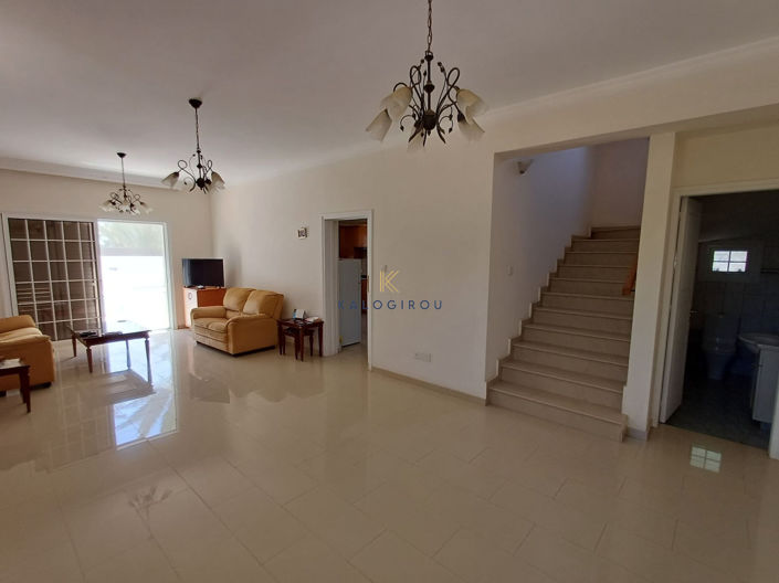 Image No.7-3 Bed House for sale