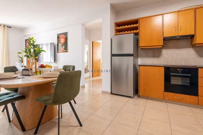 Image No.6-2 Bed House for sale