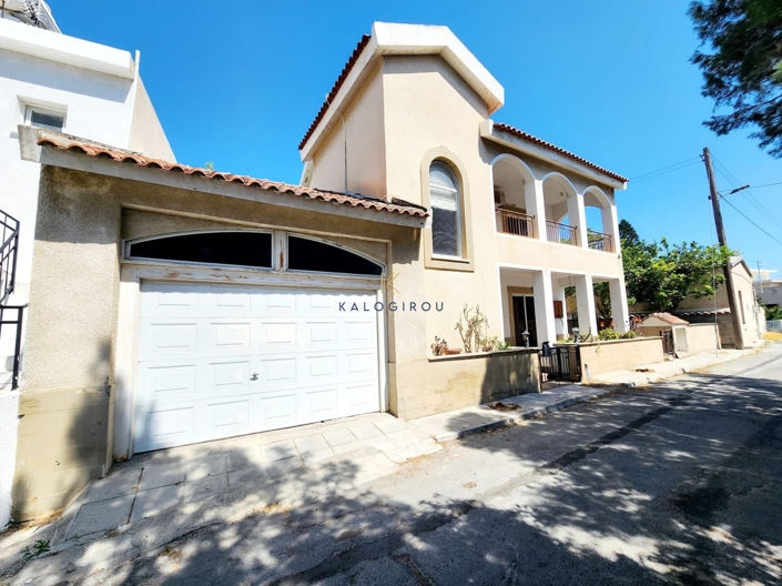 Image No.17-3 Bed House for sale