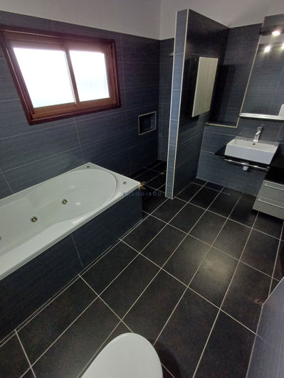 Image No.24-Maison de 5 chambres à vendre à Oroklini