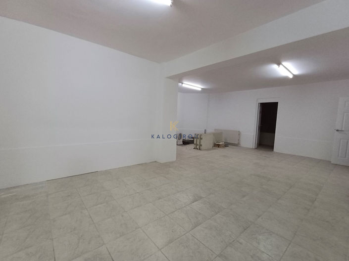 Image No.27-Maison de 5 chambres à vendre à Oroklini