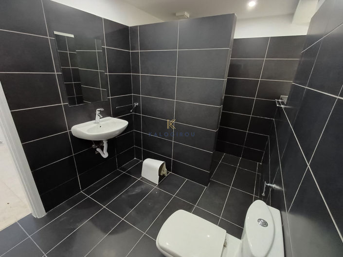 Image No.29-Maison de 5 chambres à vendre à Oroklini