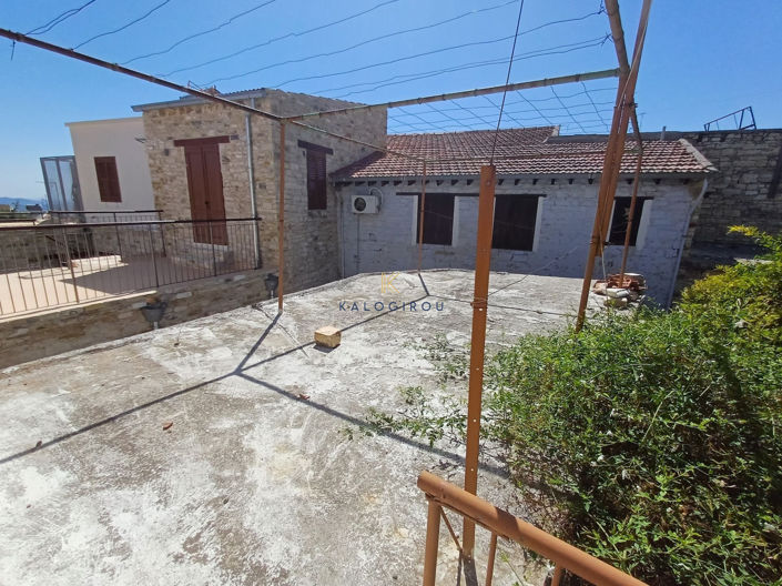 Image No.17-4 Bed House for sale