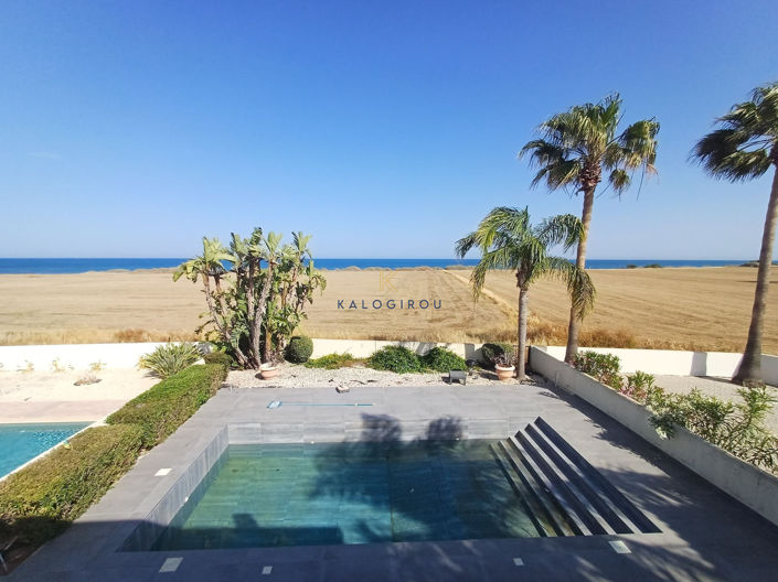 Image No.2-Maison de 3 chambres à vendre à Pervolia