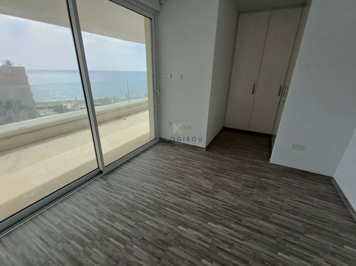 Image No.11-4 Bed Apartment for sale