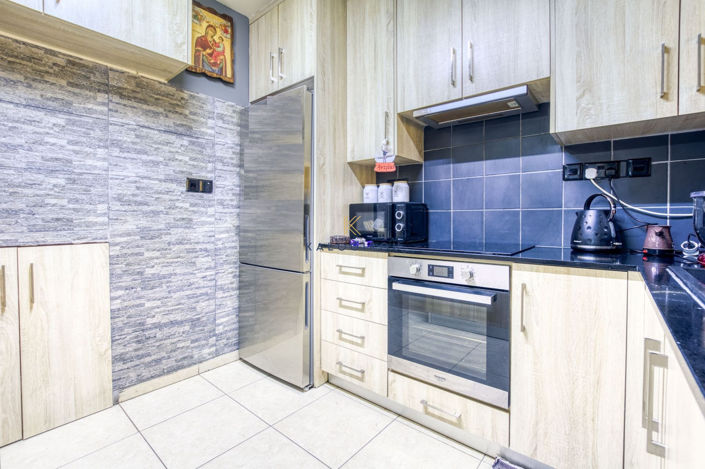 Image No.8-2 Bed Apartment for sale