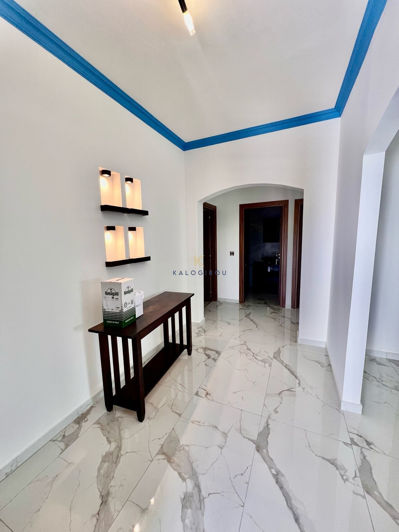 Image No.23-5 Bed House for sale