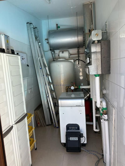 Image No.25-5 Bed House for sale