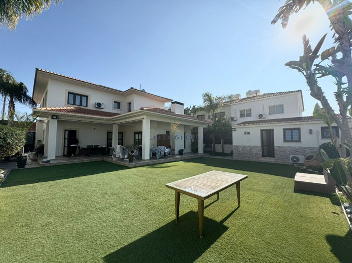 Image No.30-Maison de 4 chambres à vendre à Aradippou