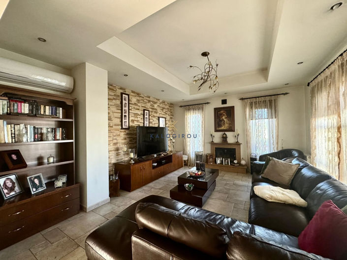 Image No.6-Maison de 4 chambres à vendre à Aradippou