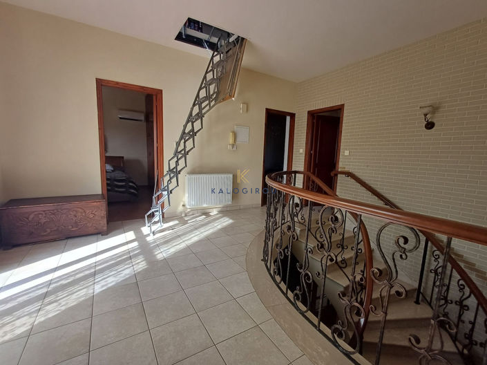 Image No.23-Maison de 4 chambres à vendre à Aradippou