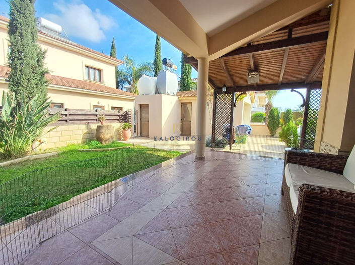 Image No.25-Maison de 4 chambres à vendre à Aradippou