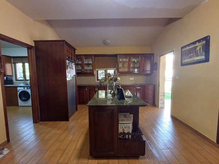 Image No.9-Maison de 4 chambres à vendre à Aradippou