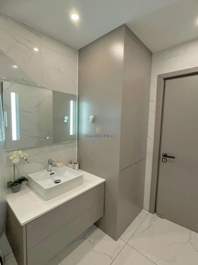 Image No.10-2 Bed Apartment for sale